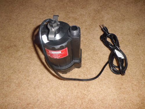 Utilitech 0.16-HP Thermoplastic Submersible Utility Water Pump