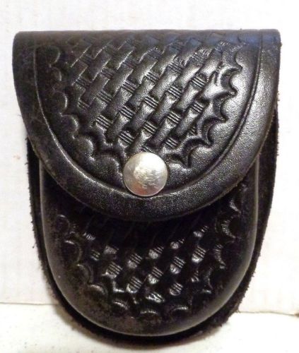 020 417 Boston Leather Basket Weave Handcuff Case 5514