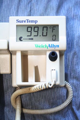 Welch Allyn SureTemp Thermometer 76751   With Probe and Bracket, Works Fine
