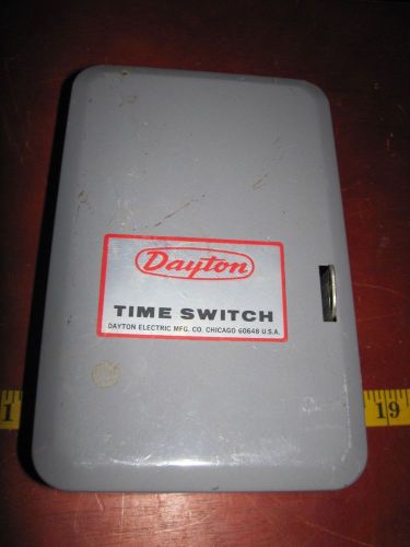 DAYTON 6X761 PROGRAM TIMER W/SKIPPER, FOR 96 TIMING OPERATIONS ON 24 HR SCHEDULE
