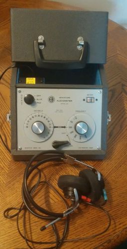 Eckstein Bros. Miniature Audiometer Screening/Threshold 60 with Headset and Case
