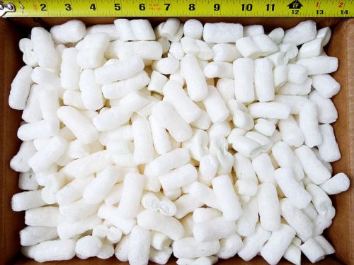 Lightweight shipping/packing styrofoam noodles/peanuts (5.5 x 10.5 x 14 box) for sale
