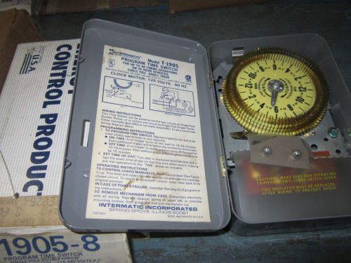 Intermatic T1905-8  Program Time Switch, Single Pole, Double throw, N.O.S