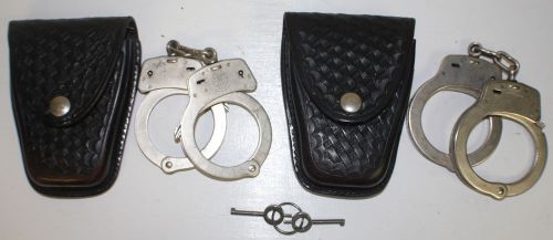 Smith &amp; Wesson Police Handcuffs With holsters &amp; Keys LOOK!!!