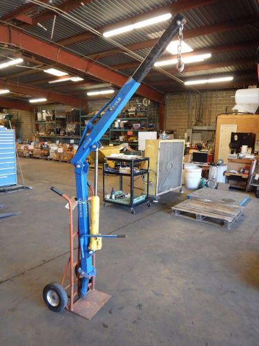 Cummins engine hoist 500/1000# cap hydraulic pump 7&#039; max lift truck mount crane for sale