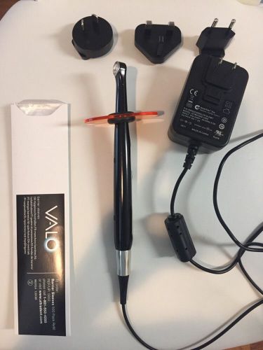 VALO Wired LED Curing Light GENTLY USED By UltraDent - GREAT CONDITION