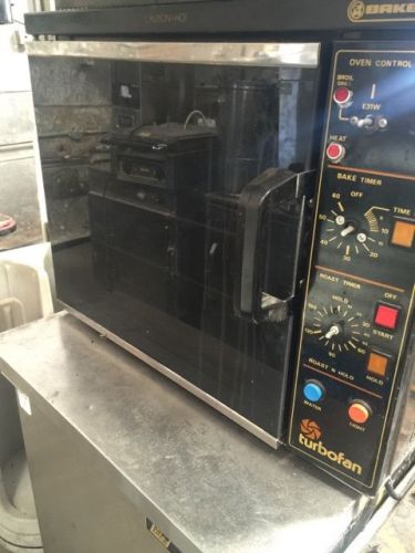 Moffat electric convection oven, not working for parts, #E31-1W
