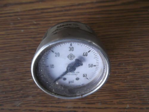 MCDANIEL CONTROLS 0-60 PSI GAUGE small and back mounted