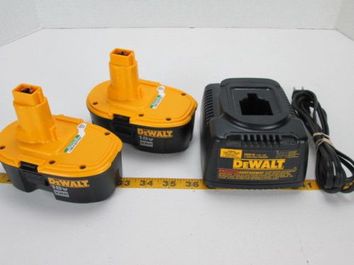 DeWalt One Hour Battery Charger DW9116 &amp; 2 DC9096 Batteries NiCd 1-HR Tool T