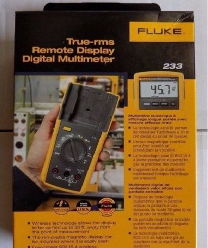 NEW IN BOX True RMS Remote Display digital multimeter Fluke 233 2 available