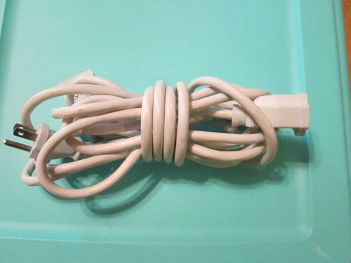 WHITE 16/2 ELECTRICAL EXTENSION CORD (1) 3 PRONG 12 FOOT CORD