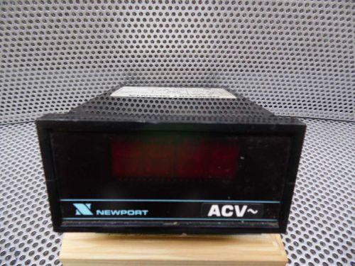 Newport Q2004F Range-0-2VAC Scale-0-300 1.5VAC