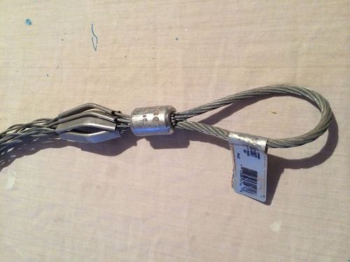 HUBBELL WIRING DEVICE-KELLEMS 033-03-017 Cable Pulling Grip - NEW