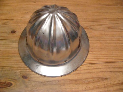 Vintage Aluminum SUPERLITE Fibre Metal SAFETY HARD HAT Helmet U.S.GOVERNMENT