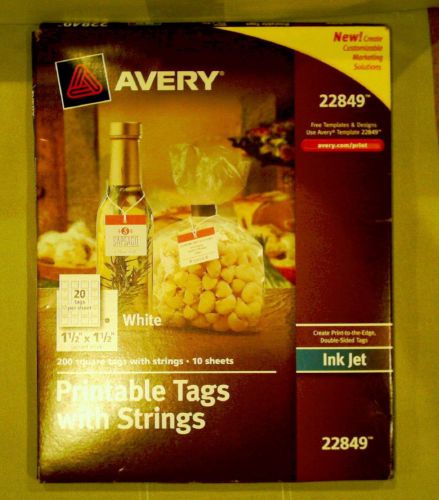 Avery 22849 printable tags 10 sheets - 200 square tags 1.5x1.5&#034; - no strings for sale