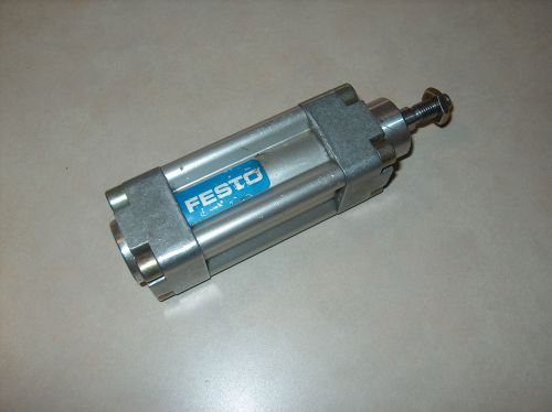 FESTO PNEUMATIC CYLINDER DNU-32-25-PPV-A 25MM STROKE 32MM BORE  USED