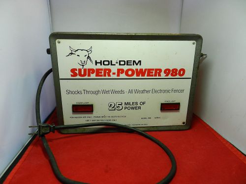 HOL-DEM Super Power 980 Electric 25 Mile Fencer