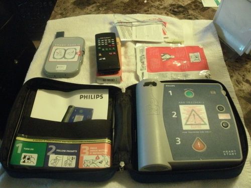 PHILIPS  M3752A  HEARTSTART AED TRAINER 2 WITH REMOTE CONTROL