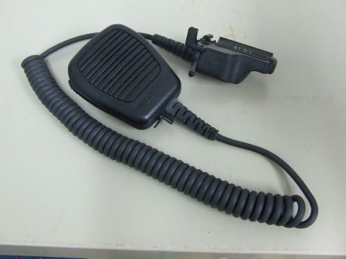 OTTO V2-L2MA11 0032 Remote Speaker Microphone Mic Earphone jack Motorola Profile