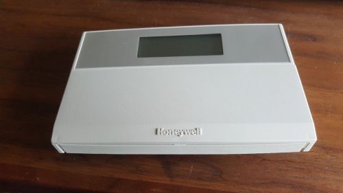 Honeywell T7300E2020 Programmable Commercial Heat Pump Thermostat