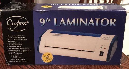 NEW IN BOX Crofton 9&#034; Laminator with 30 Free Pouches Item# 1754-07 **LOOK**