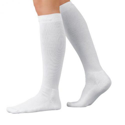 Sigvaris 160CM00 Eversoft 8-15 mmHg Diabetic Socks-Calf, 160CM00