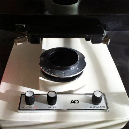 AO American Optical 100 101 Reichert Microscope Polarizing Filter Set