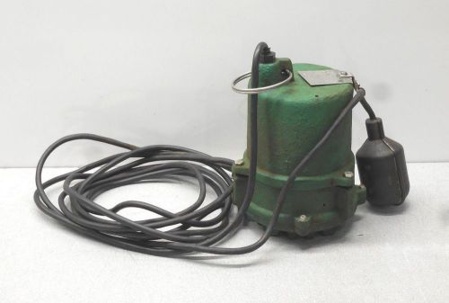RX-2778, MYERS SSM33IP-1 SUBMERSIBLE WASTEWATER PUMP. 1 PH. 8 A. 115 V.