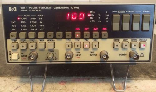 HP 8116A Pulse/Function Generator 50MHz Option 001 Late Vintage tested