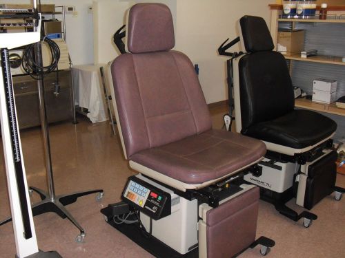 Midmark 411 power exam chair w/handswitch &amp; footpedal  didage sales co for sale