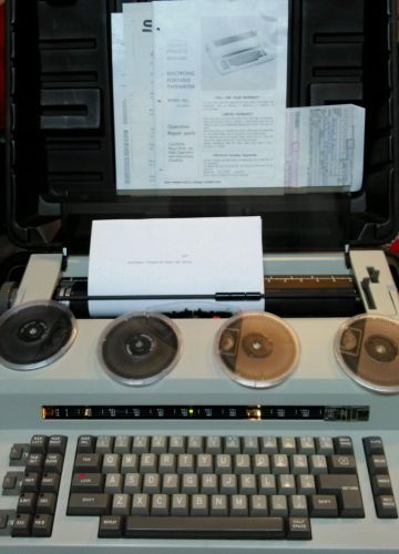 Sears The Electronic Communicator 2 Typewriter Works Excellent condition