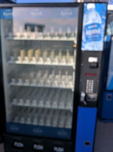 Dixie narco dn5000 bottle vending machine