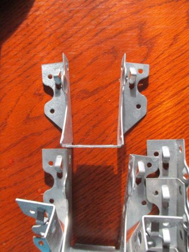 Lot of 8 2x4  joist hanger JUS24-TZ,