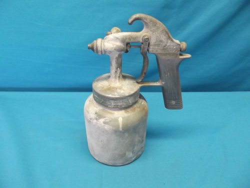 BINKS MODEL 8 PAINT SPRAY GUN SPRAYER AND CUP