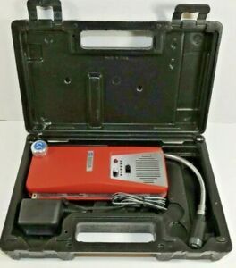 TIF Instruments 8800A Combustible Gas Detector w Case &amp; AC Adapter