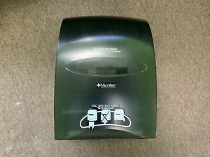 Kimberly-Clark Professional Manual Roll Towel Dispenser, Excellent Condition
