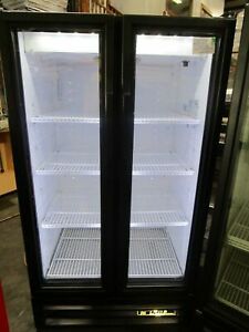 TRUE GDM-30-LD REFRIGERATOR LOW-HEIGHT COOLER MERCHANDISER 2 GLASS DOORS