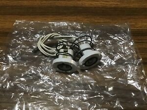 Transco Spring Loaded HO Lampholders Snap In 2 Pack