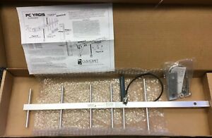 NEW PC906N Yagi 6 Element Antenna 896-940 MHz, N-Female Connector &amp; Mount Kit