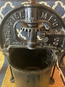 Antique Enterprise Mfg.Co.4Qt. No.25 Phila.USA Sausage Stuffer/Juicer/Lard Press