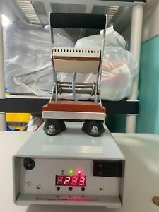 HEAT SEAL PRESS FOR DRY CLEANERS - DIGITAL EZ 7 MODEL