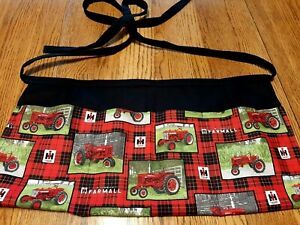 WAITRESS APRON 3 POCKETS INTERNATIONAL HARVESTER FARMALL TRACTOR