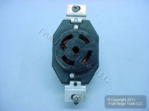Leviton l22-30r turn locking receptacle outlet 30a 277/480v 3?y 2820-061 boxed for sale
