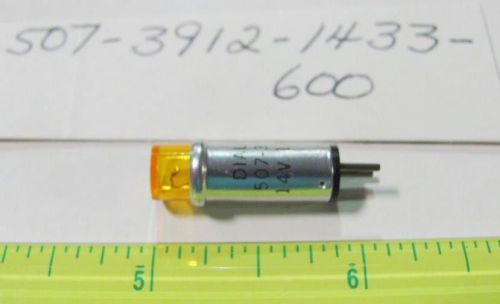 1x Dialight 507-3912-1433-600 14V 17mA Amber Short Cyl Incandescent Cartridge