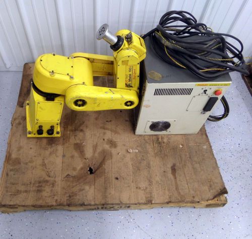 Fanuc a05b-1134-b051 lr mate 100i high speed robot arm w/ a05b-2330-b007 r-j2 for sale