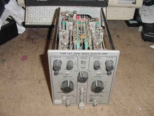 Tektronix Type 1A1 Dual-Trace Plug-In Unit from Type 536 Oscilloscope.