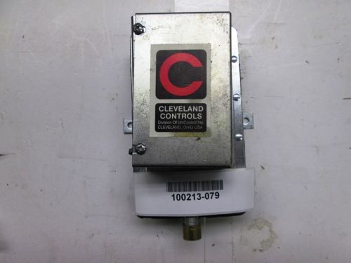 Cleveland Controls AFS-222 Pressure switch New Old Stock