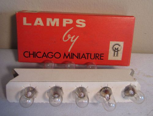 Lot Of 9 Chicago Miniature No. 313 28V .17A Bayonet Base Miniature Light Bulbs