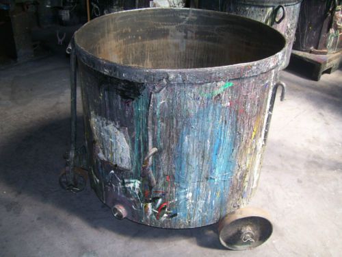 30” x 36” ID Carbon Steel Flat Bottom tub with 2” outlet w/wheels 130 Gal.