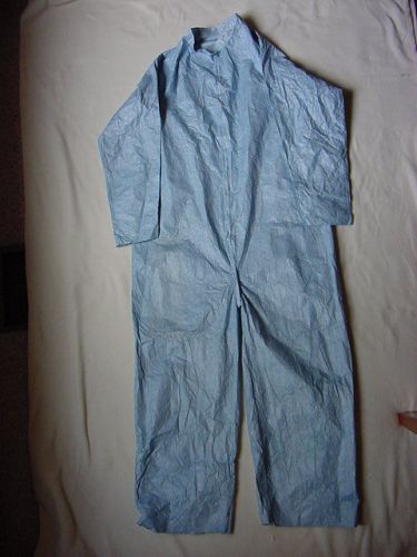 Nip! 8 jfa tyvek protective overalls coveralls becton, dickinson and company l for sale